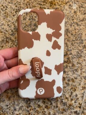 iPhone 11 Brown Cow Loopy Case